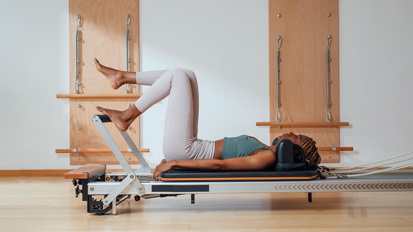 Tại sao Pilates lại là bộ môn giữ dáng yêu thích của hàng loạt ngôi sao? - Ảnh 3.