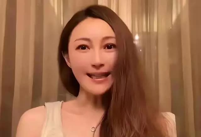 Mỹ nhân bị hắt hủi vì "cướp vai lẫn cướp chồng bạn diễn", nhan sắc đơ cứng như robot hiện tại gây sốc - Ảnh 9.