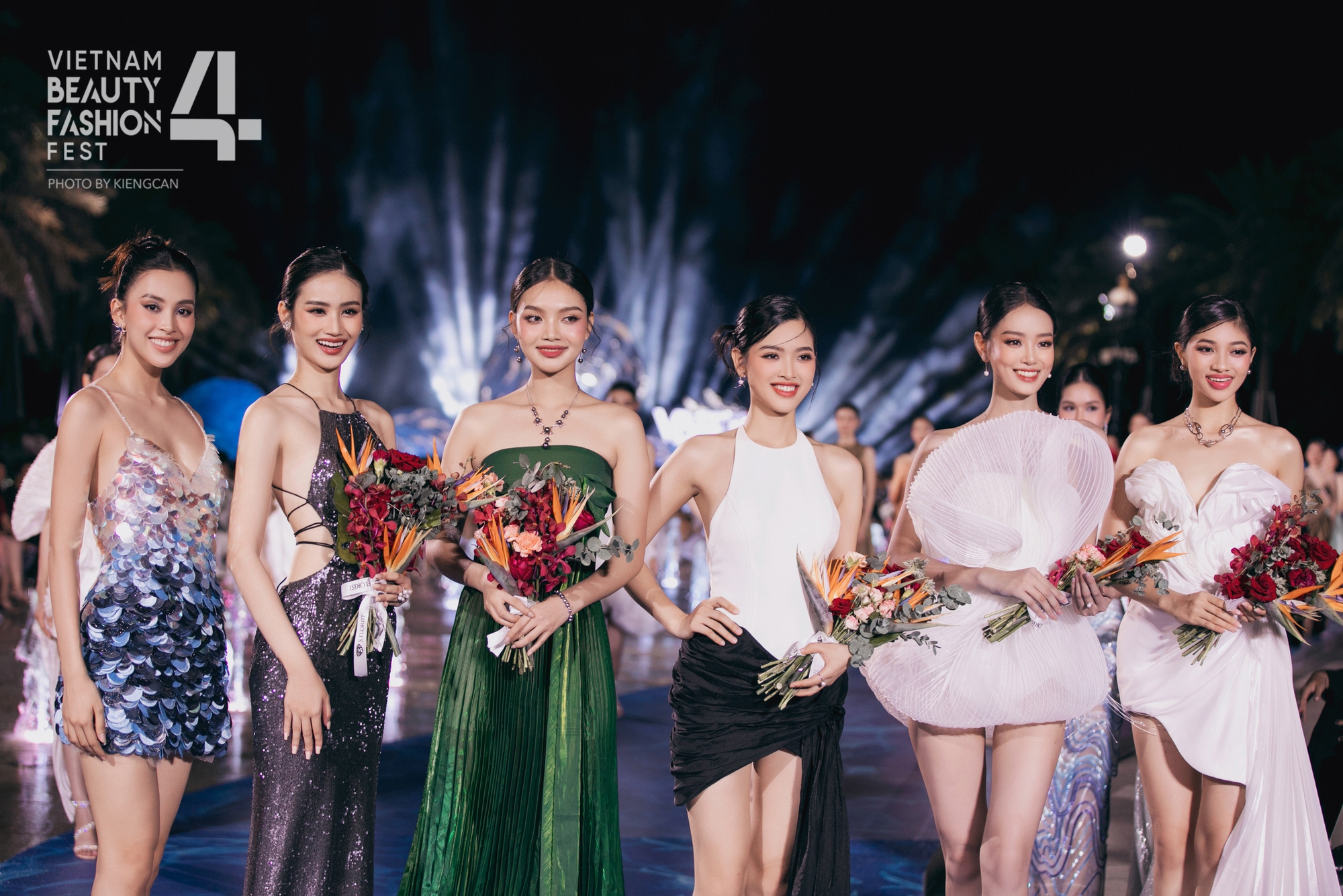 3 Hoa hậu khoe đôi chân thẳng tắp trong thiết kế của Lê Thanh Hòa - Ảnh 5.