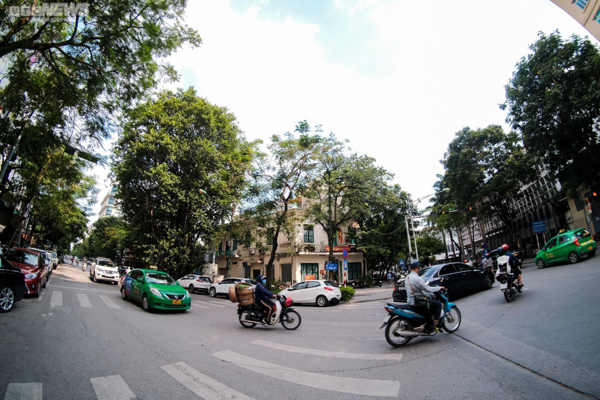 Mục sở thị tuyến phố sắp được Hà Nội thiết kế đô thị riêng - Ảnh 6.