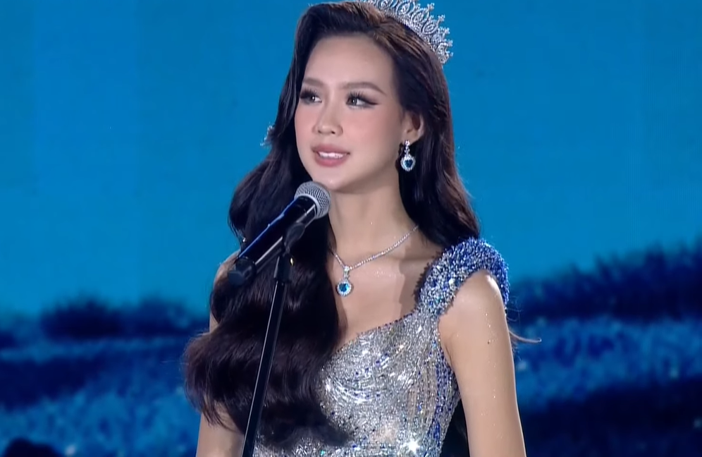 Màn final-walk được mong đợi nhất chung kết Miss World Vietnam: Mai Phương chiếm trọn &quot;spotlight&quot;, Bảo Ngọc không đội vương miện - Ảnh 2.