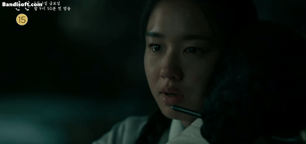 Ahn Eun Jin, nữ chính &quot;Người mẹ tồi của tôi&quot; diễn xuất đỉnh, mang vẻ đẹp buồn bã trong phim mới - Ảnh 2.