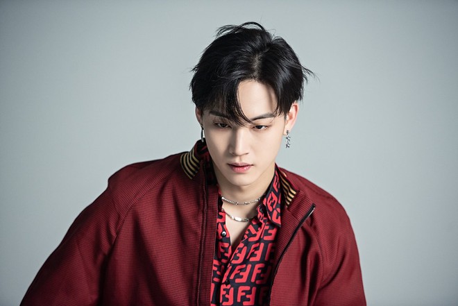 Kbiz chấn động tin JB (GOT7) bị tố nhắn tin tán tỉnh 230 ngàn nữ influencer gợi cảm - Ảnh 1. Kbiz chấn động tin JB (GOT7) bị tố nhắn tin tán tỉnh 230 ngàn nữ influencer gợi cảm - Ảnh 1.