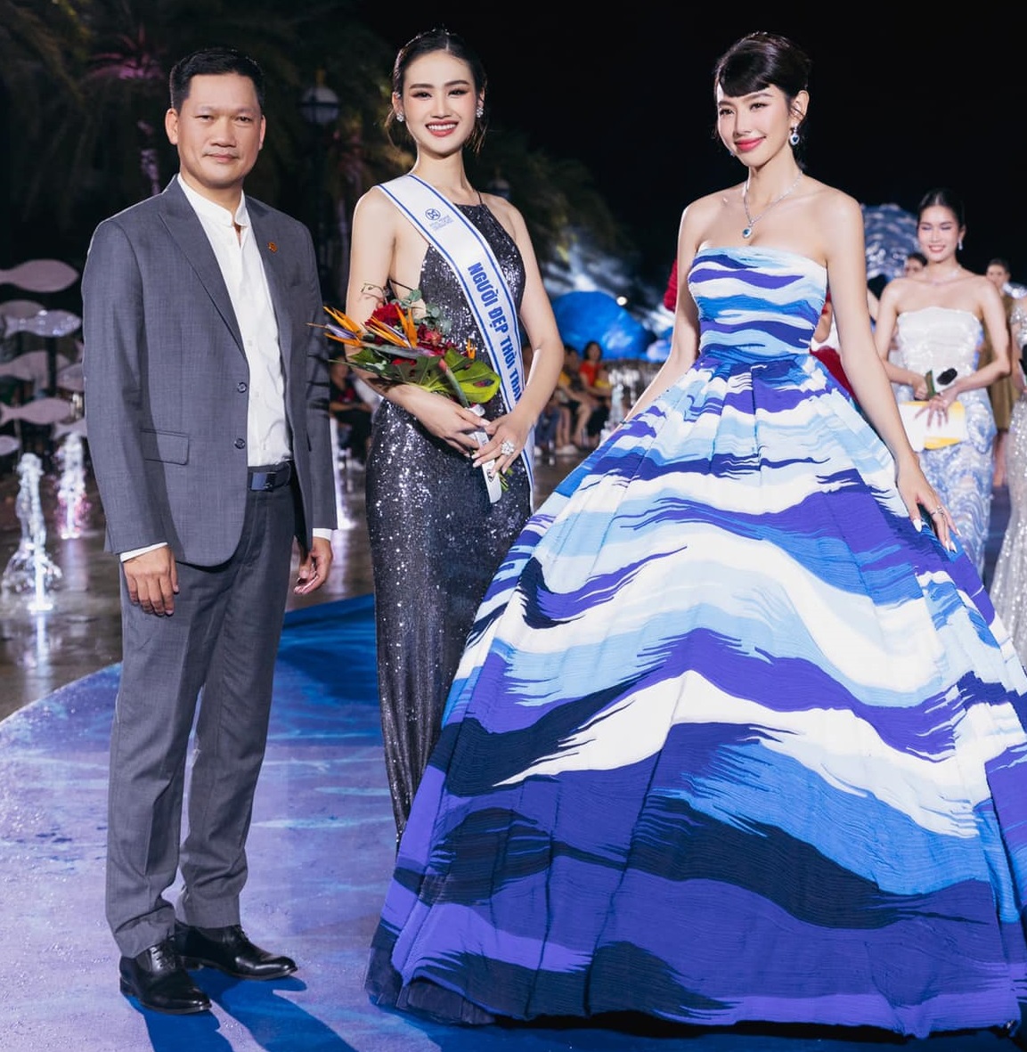 Tân Miss World Vietnam 2023 đụng hàng Hoa hậu Bảo Ngọc gay cấn - Ảnh 5.