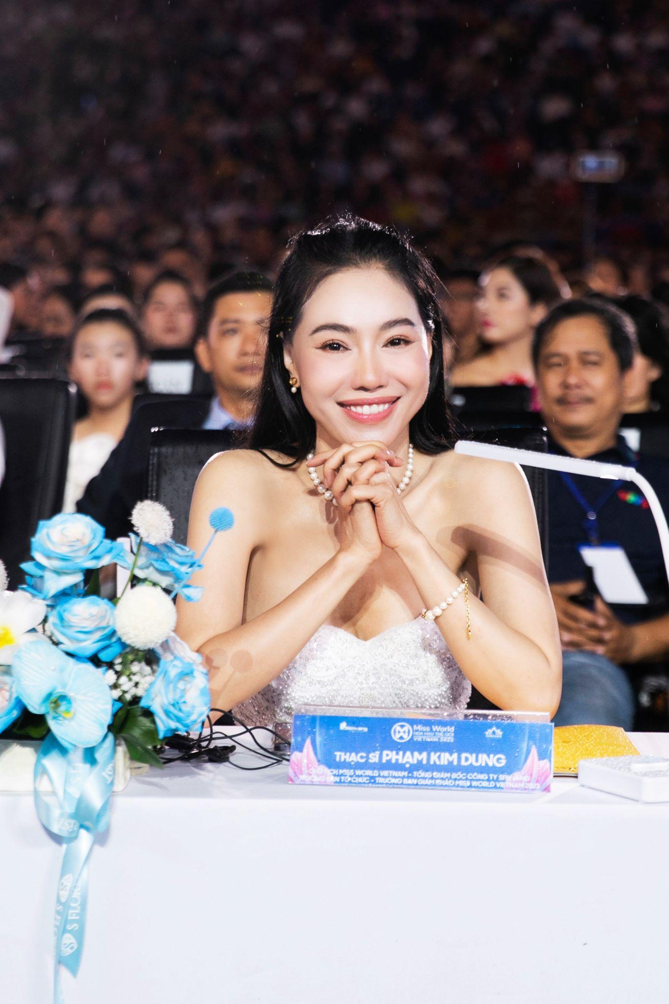 Bà Phạm Kim Dung - Trưởng BTC Miss World Vietnam 2023: &quot;Ý Nhi có nét đẹp quốc tế, Đào Hiền khiến tôi yên tâm, Minh Kiên gây ngạc nhiên&quot; - Ảnh 1.