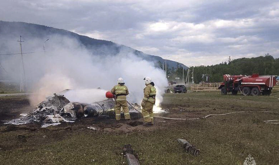 Rơi máy bay trực thăng du lịch ở Siberia khiến 4 người tử nạn - Ảnh 1.
