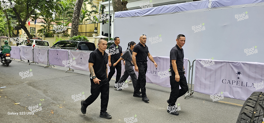 CỰC HOT: 4 mỹ nhân BLACKPINK rời khách sạn di chuyển đến sân khấu tổng duyệt concert tại Hà Nội - Ảnh 5.