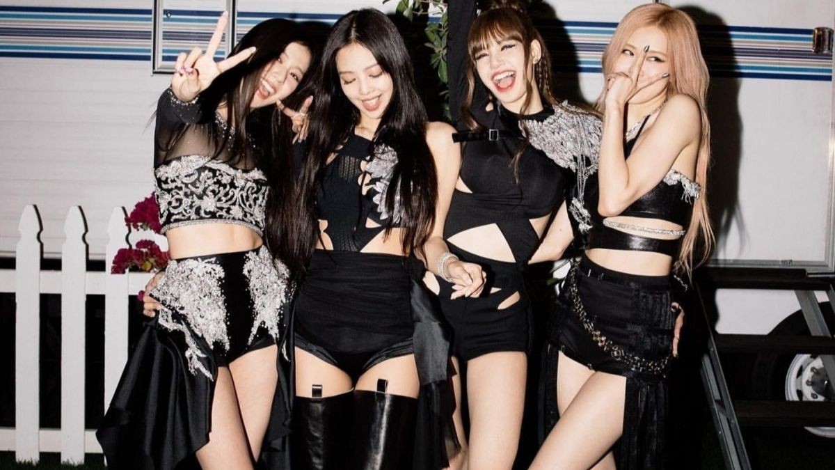 Cầu cứu d&acirc;n mạng săn v&eacute; BlackPink cho con - Ảnh 2.