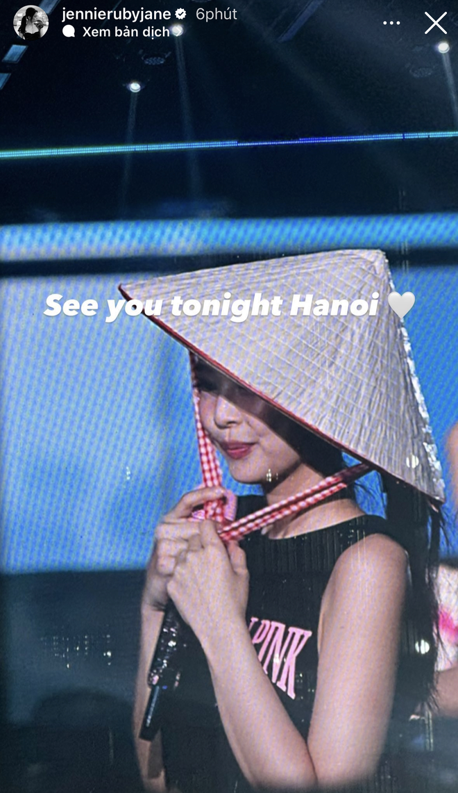 Nóng hổi trước giờ G: Lisa &quot;update&quot; luôn tiếng Việt, Jisoo - Jennie tung ảnh đội nón lá chuẩn bị ra SVĐ Born Pink Hà Nội đêm 2 - Ảnh 2.