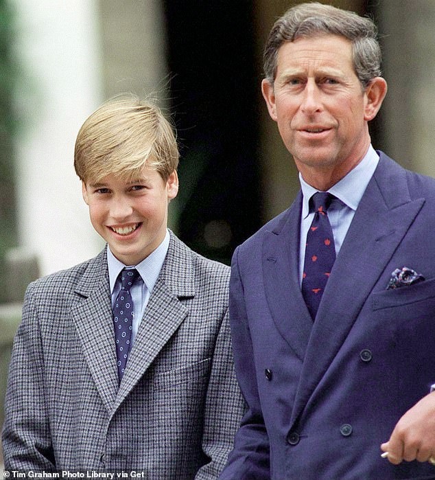 Những bức ảnh ít biết về thời đi học của Thân vương William, George tiếp bước cha ở ngôi trường danh tiếng nhất nước Anh? - Ảnh 4.