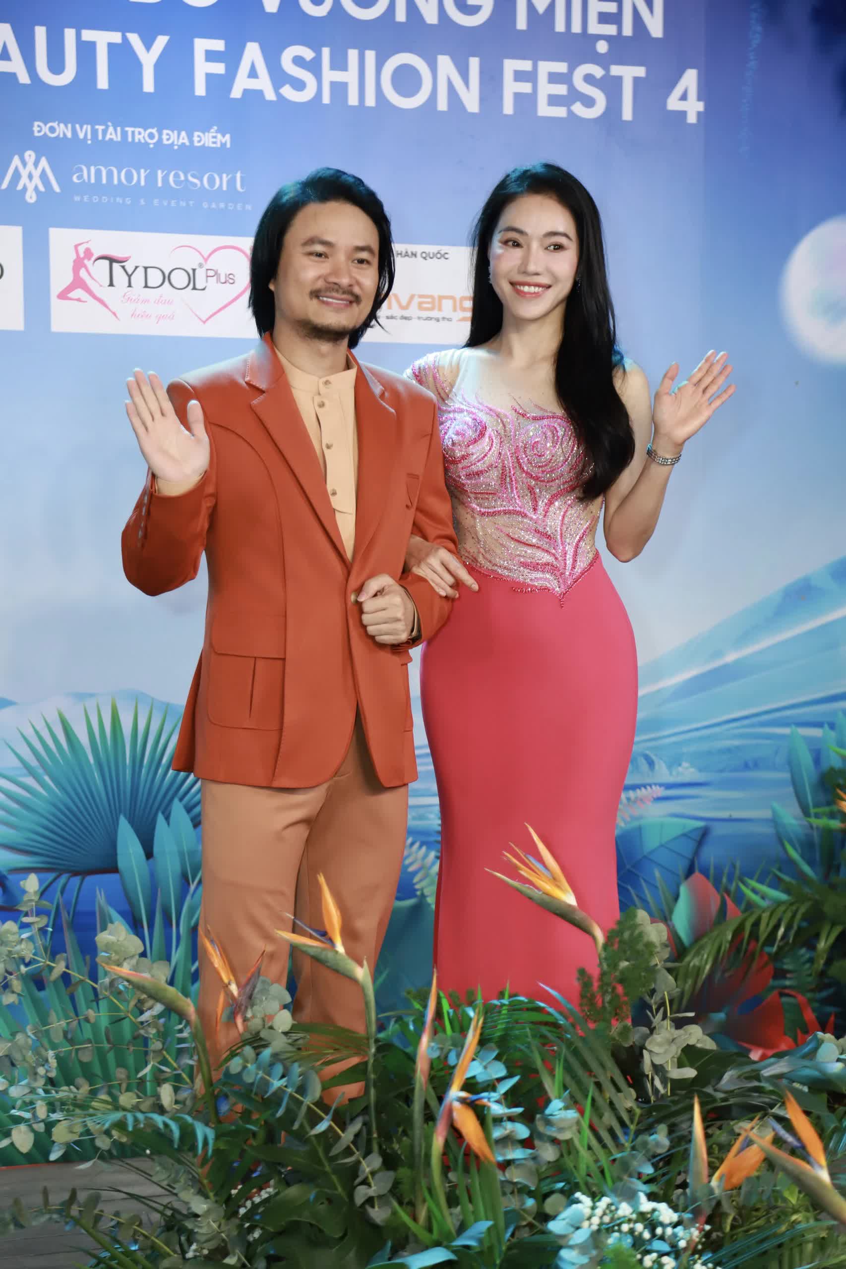 Dàn mỹ nhân đổ bộ thảm đỏ Miss World Vietnam 2023: Mai Phương lộng lẫy như công chúa, Thanh Thủy sang chảnh lấn át đàn chị - Ảnh 9.
