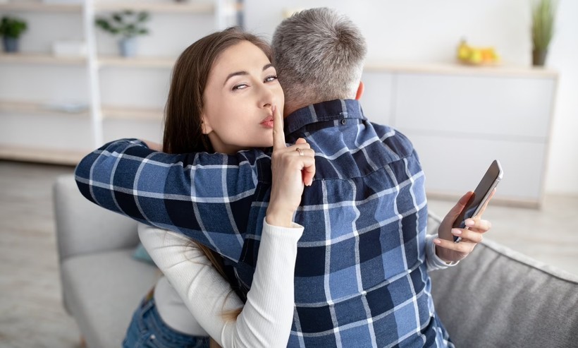 5 cách khiến chồng ngoại tình phải 'tâm phục, khẩu phục' - Ảnh 1.