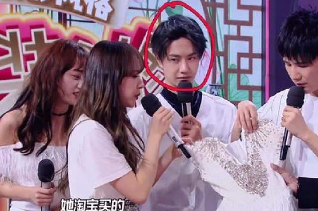 Nữ idol bị nghi ngoại tình với Ảnh đế Lương Triều Vỹ hơn 36 tuổi: Làm nên lịch sử tại Hàn Quốc, còn hẹn hò Vương Nhất Bác - Ảnh 11. Nữ idol bị nghi ngoại tình với Ảnh đế Lương Triều Vỹ hơn 36 tuổi: Làm nên lịch sử tại Hàn Quốc, còn hẹn hò Vương Nhất Bác - Ảnh 11.