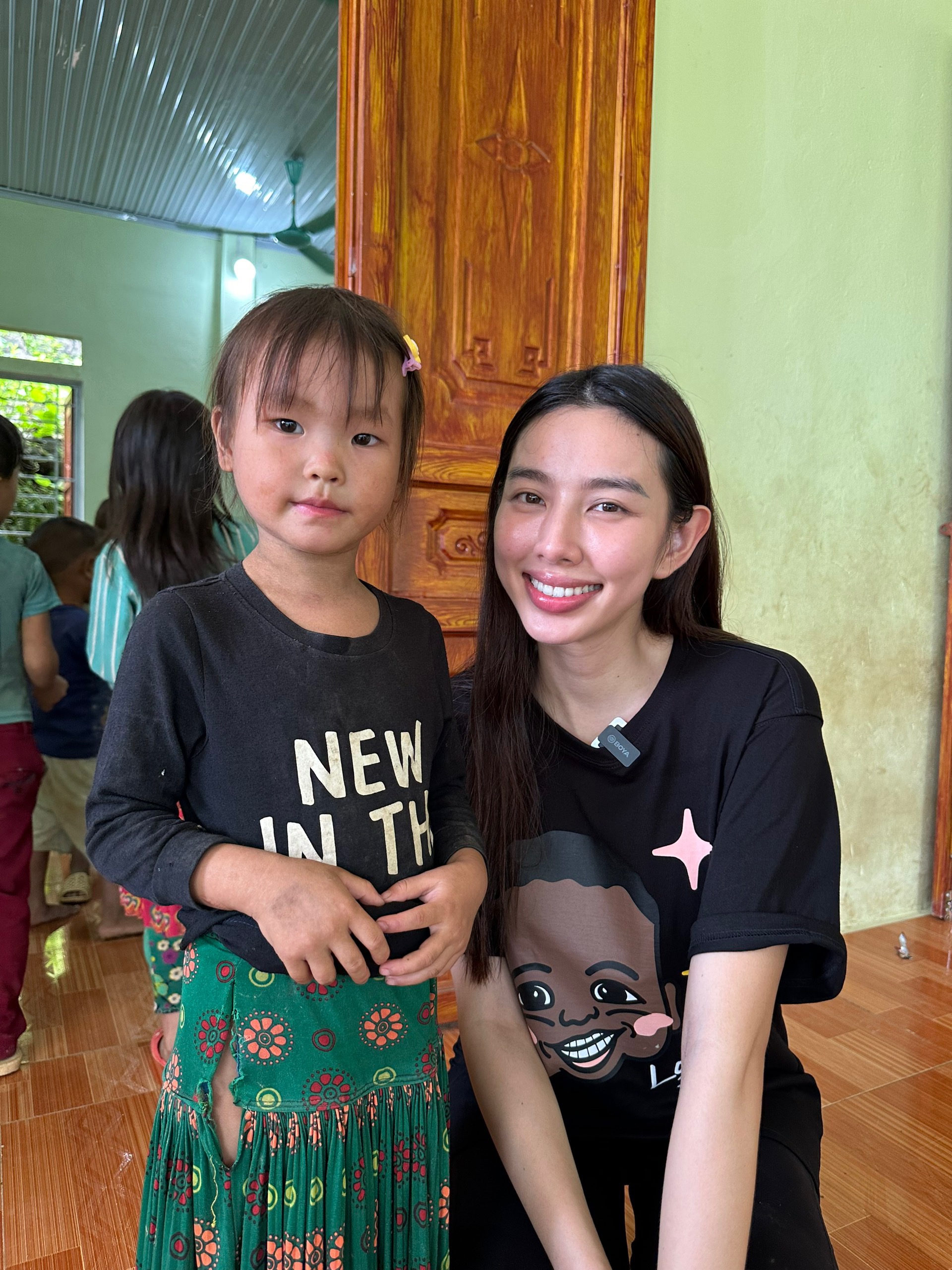 Hoa hậu Thuỳ Tiên: "Quang Linh Vlogs là người anh mà tôi rất quý khi cùng mang lý tưởng yêu thương, giúp đỡ mọi người" - Ảnh 2.