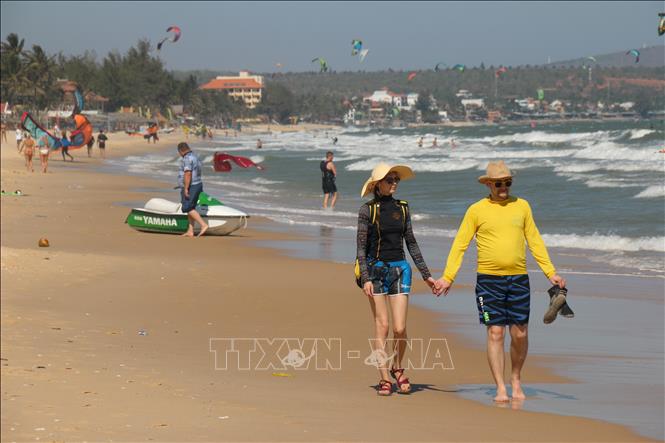 Du lịch Bình Thuận kỳ vọng thu hút khách quốc tế từ chính sách visa mới - Ảnh 1.
