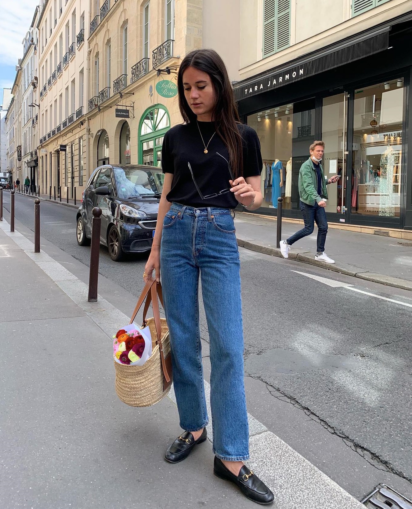 Phụ nữ Pháp diện quần jeans ống đứng theo 10 công thức thanh lịch - Ảnh 11.