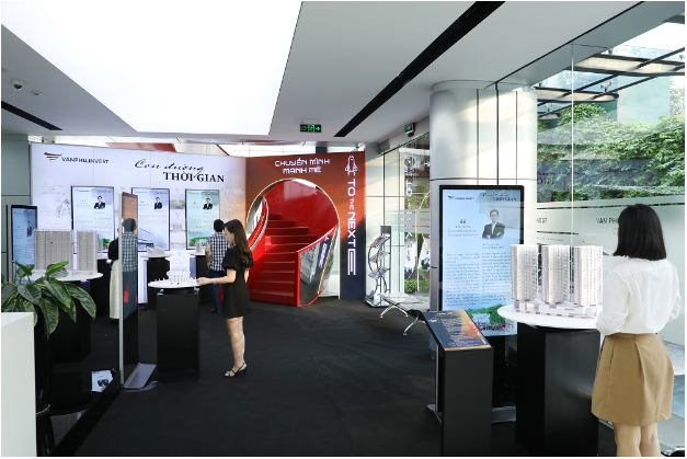 Văn Phú – Invest: Khai pháo cho hành trình chinh phục tương lai qua triển lãm Dòng thời gian - Ảnh 1.