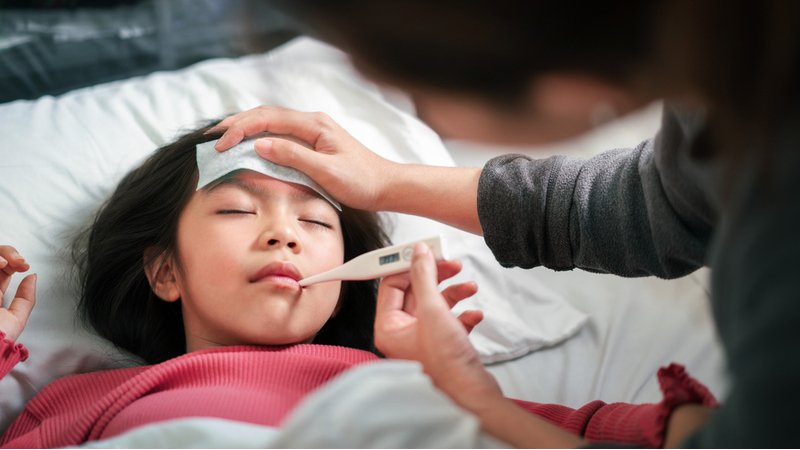Mẹ ân hận vì không biết sớm 8 bước sơ cứu khi con bị sốt co giật - Ảnh 2. Mẹ ân hận vì không biết sớm 8 bước sơ cứu khi con bị sốt co giật - Ảnh 2.