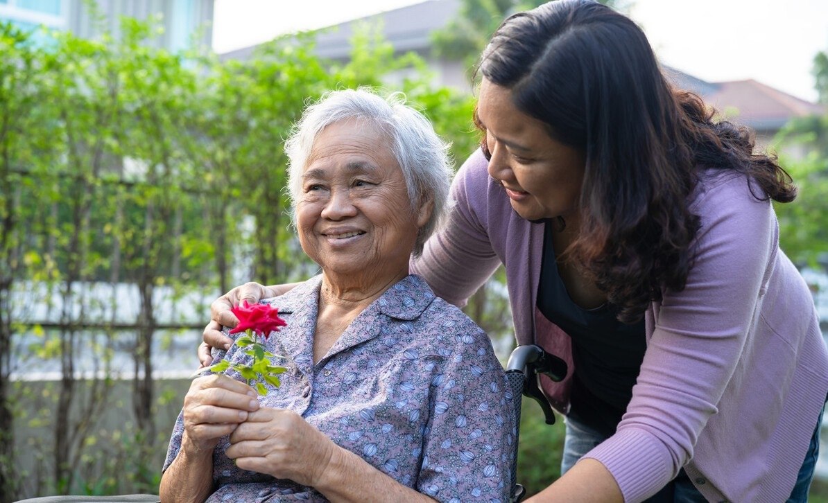 Sau hơn nửa năm ở nhà 2 con trai, tôi tự nguyện vào viện dưỡng lão: Lợi cả cho mình, cả cho con - Ảnh 2.