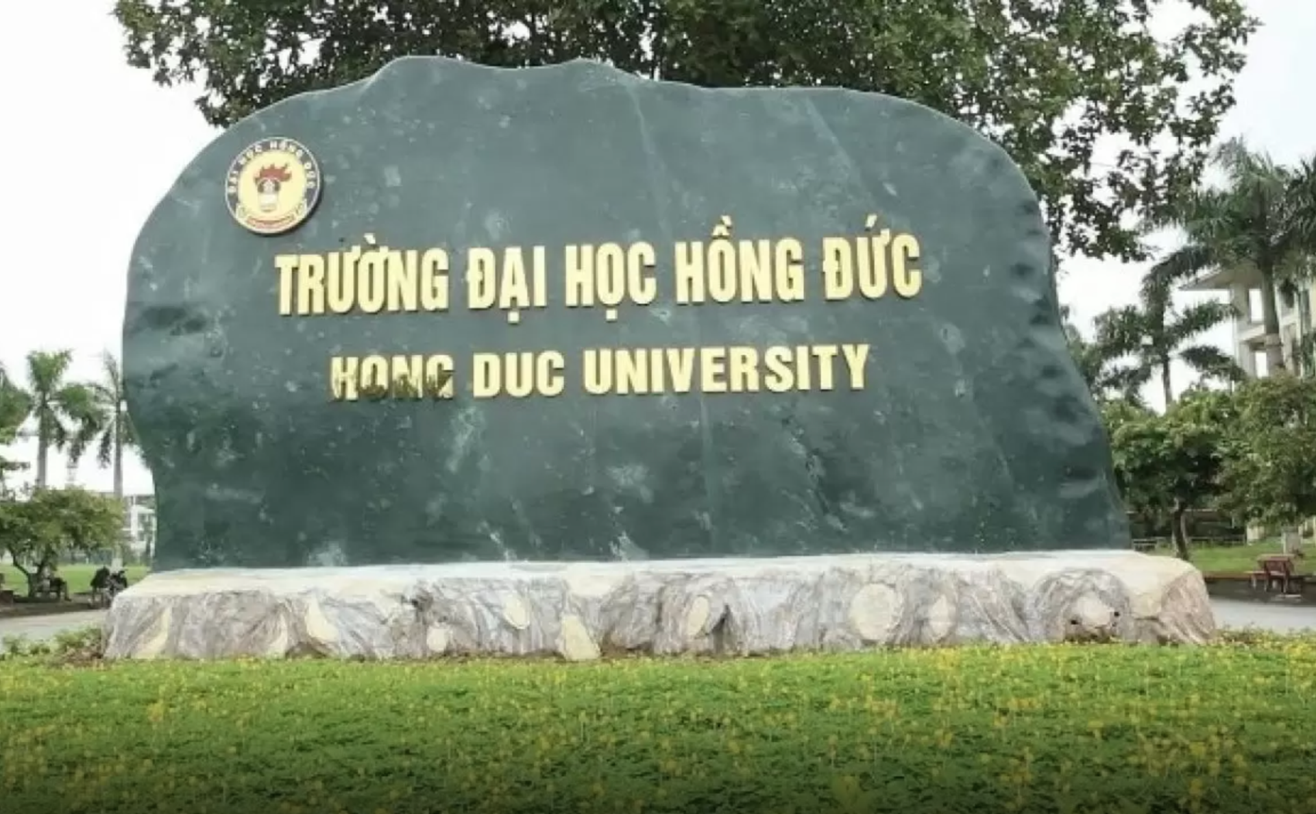 Chậm giao chỉ tiêu khiến 2 đại học đột ngột dừng tuyển sinh, ai chịu trách nhiệm? - Ảnh 2. Chậm giao chỉ tiêu khiến 2 đại học đột ngột dừng tuyển sinh, ai chịu trách nhiệm? - Ảnh 2.