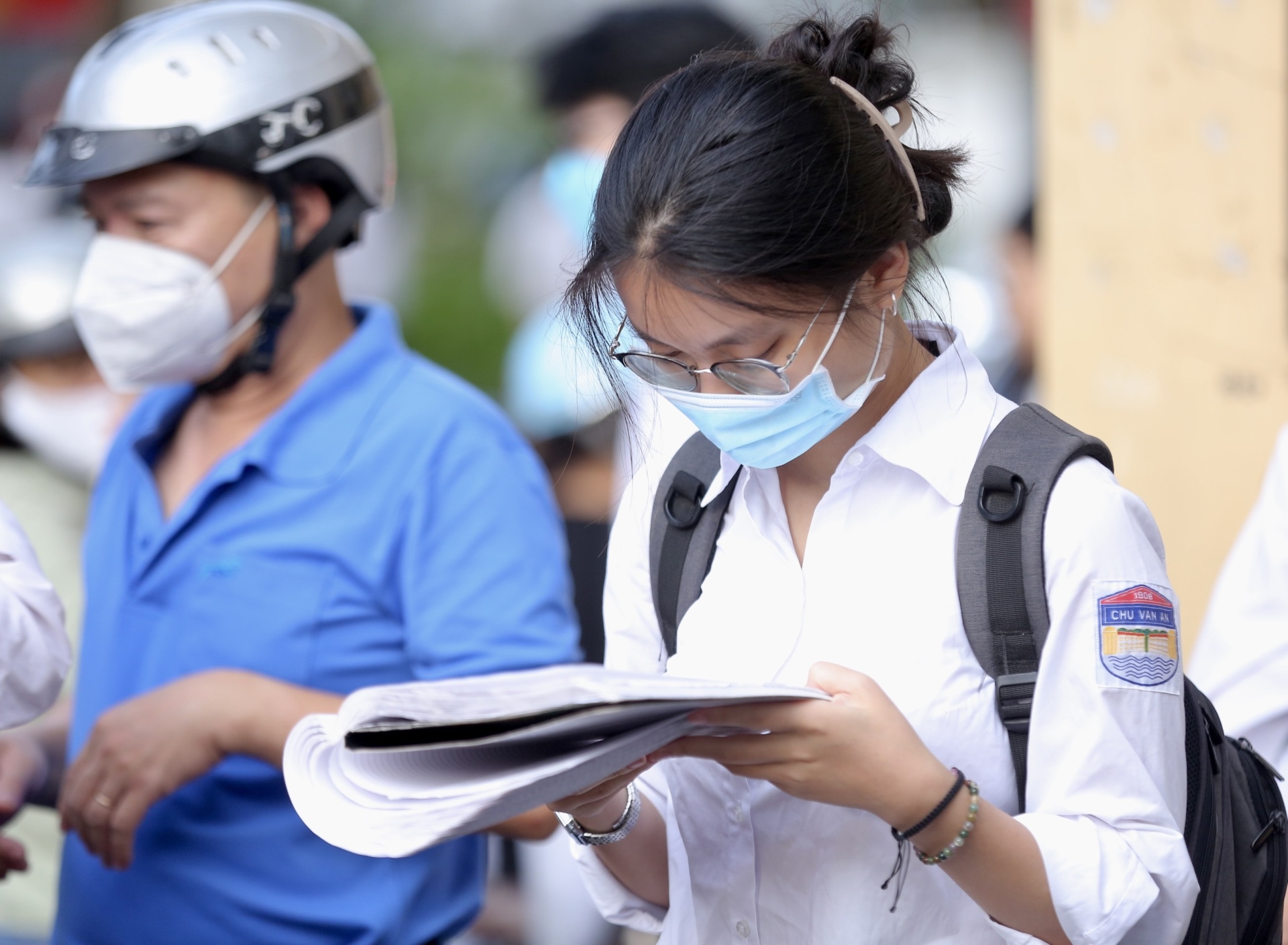Chậm giao chỉ tiêu khiến 2 đại học đột ngột dừng tuyển sinh, ai chịu trách nhiệm? - Ảnh 1. Chậm giao chỉ tiêu khiến 2 đại học đột ngột dừng tuyển sinh, ai chịu trách nhiệm? - Ảnh 1.