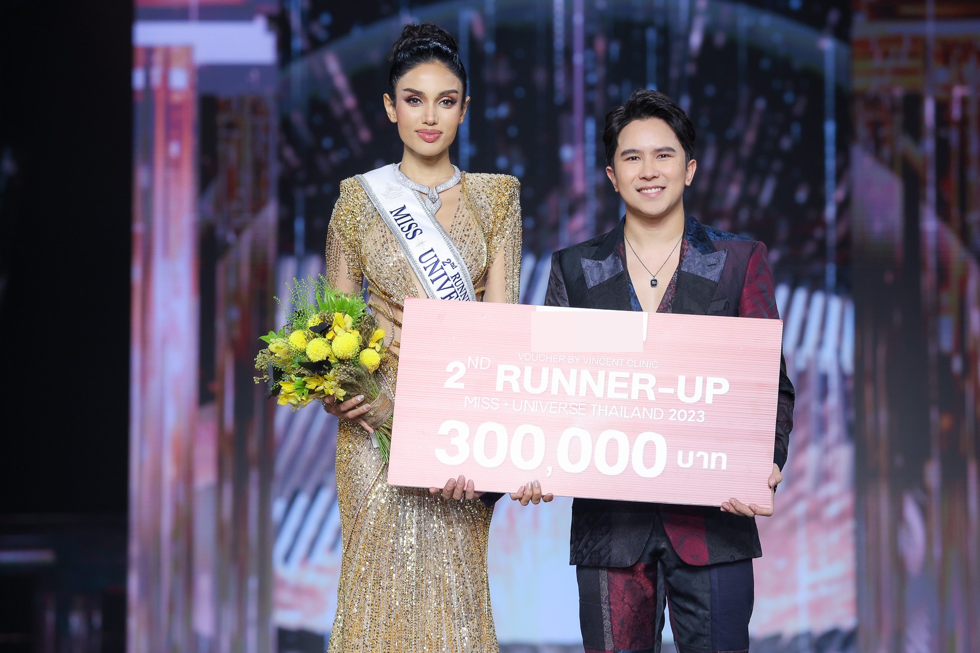 Người đẹp tạm hoãn lấy chồng để lần thứ 3 thi Hoa hậu Hoàn vũ Thái Lan - Ảnh 1.