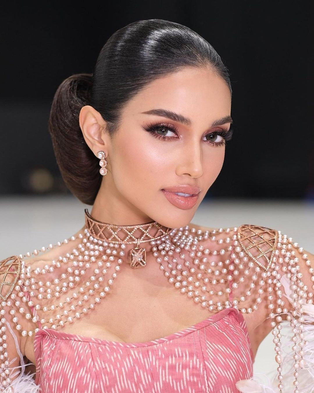 Người đẹp tạm hoãn lấy chồng để lần thứ 3 thi Hoa hậu Hoàn vũ Thái Lan - Ảnh 13.
