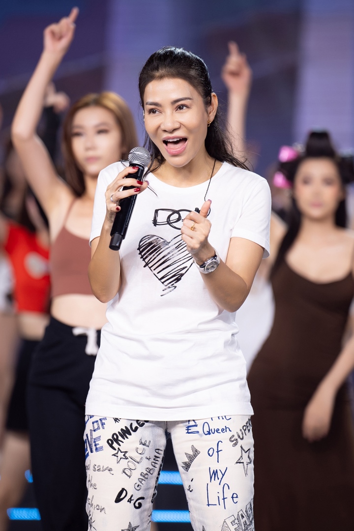Thí sinh Miss Grand Vietnam 2023 để mặt mộc tập hô tên cho đêm chung khảo - Ảnh 6.