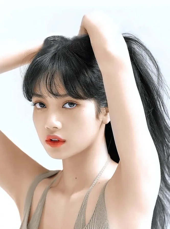 Lisa gây choáng với giá trị mỗi bài đăng trên IG lên đến 13 tỷ, là idol Kpop duy nhất có thể “chung mâm” các siêu sao toàn cầu - Ảnh 2.