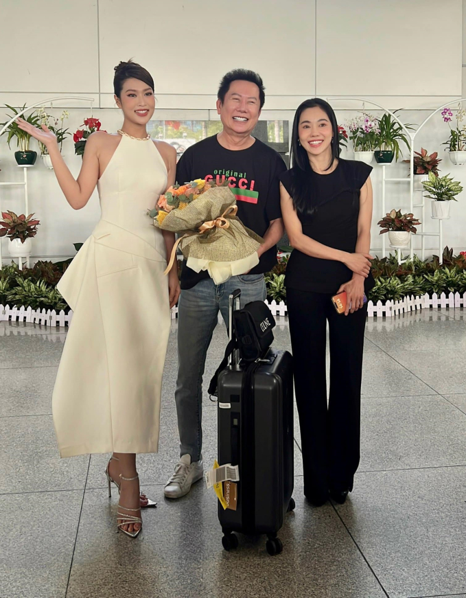 Hoa hậu Thiên Ân đón ông Nawat đến Việt Nam, thái độ khi chạm mặt gây bất ngờ - Ảnh 1.