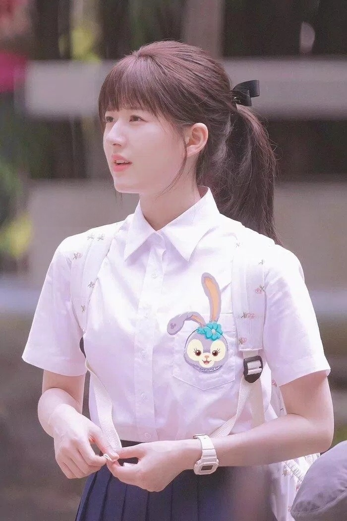 Dàn "nữ thần thanh xuân" U25 của màn ảnh Hoa ngữ khoe sắc với tạo hình học sinh - Ảnh 1. Dàn "nữ thần thanh xuân" U25 của màn ảnh Hoa ngữ khoe sắc với tạo hình học sinh - Ảnh 1.