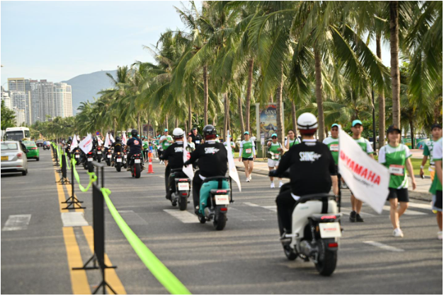 Gọi tên loạt xe điện dẫn đoàn giải chạy Marathon Quốc tế Đà Nẵng Manulife 2023 - Đại diện bởi Yamaha - Ảnh 4.