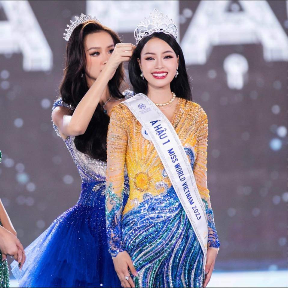 Top 3 Miss World Vietnam sau 1 tháng đăng quang: Ý Nhi mất hút khỏi các sự kiện, Minh Kiên visual lột xác vượt bậc - Ảnh 6.