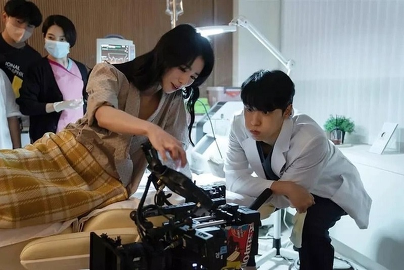 3 cặp đôi màn ảnh Hàn hết cửa phim giả tình thật trong năm 2023 - Ảnh 5.
