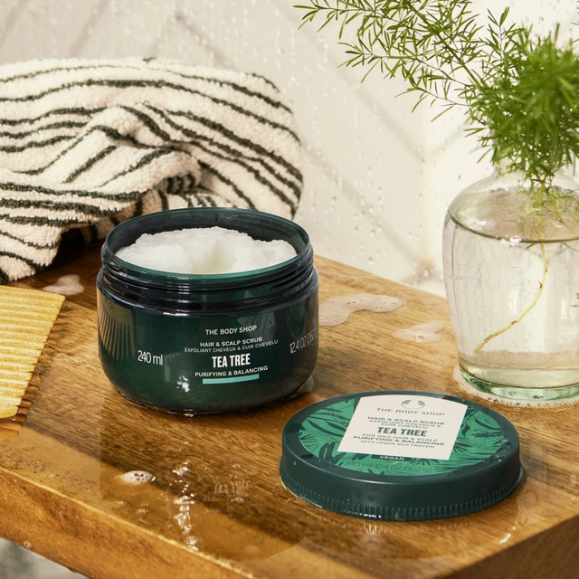 Mùa xõa tóc đã đến: Chữa cháy cấp tốc cho mái tóc khô xơ, gãy rụng bằng 5 sản phẩm bán chạy dịp sale 8/8 - Ảnh 5. Mùa xõa tóc đã đến: Chữa cháy cấp tốc cho mái tóc khô xơ, gãy rụng bằng 5 sản phẩm bán chạy dịp sale 8/8 - Ảnh 5.