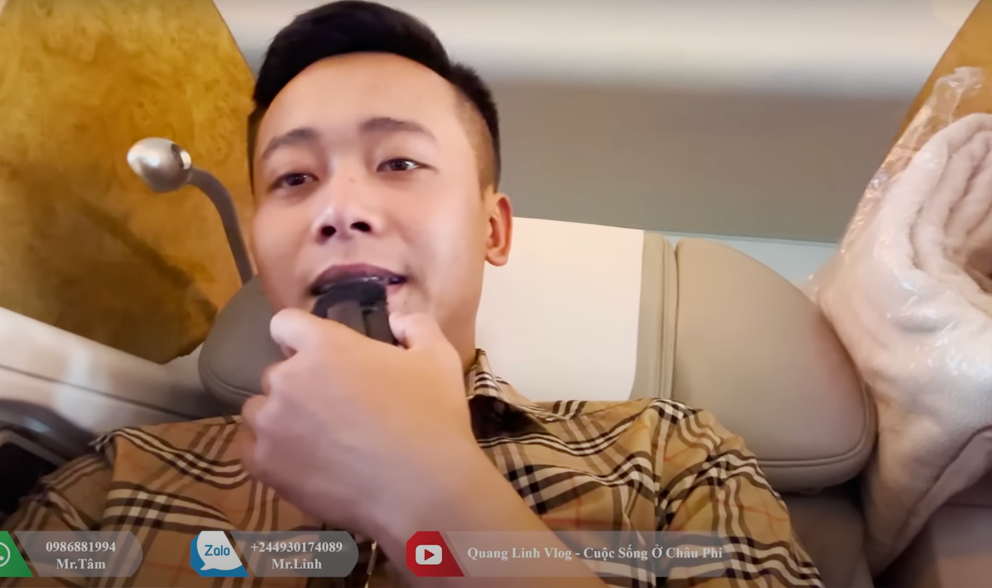 Quang Linh Vlogs bay hạng thương gia 100 triệu về Việt Nam nhưng cả chặng lại &quot;ngồi im thin thít&quot; vì lí do này - Ảnh 4.
