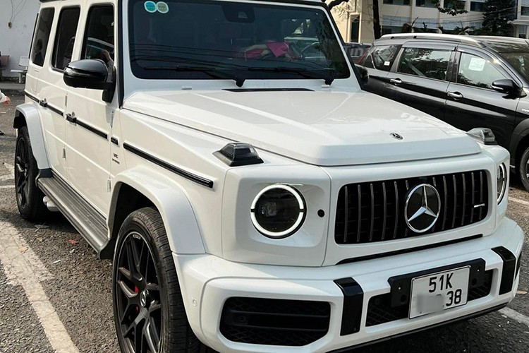 Hiền Hồ bất ngờ chia sẻ status rao bán chiếc Mercedes G63 &quot;đạp sóng rẽ gió&quot; - Ảnh 2.