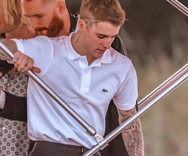 Justin Bieber thường lôi thôi nhưng chỉ cần chỉn chu là visual ngút ngàn, cuộc sống cũng luôn khác biệt - Ảnh 6.