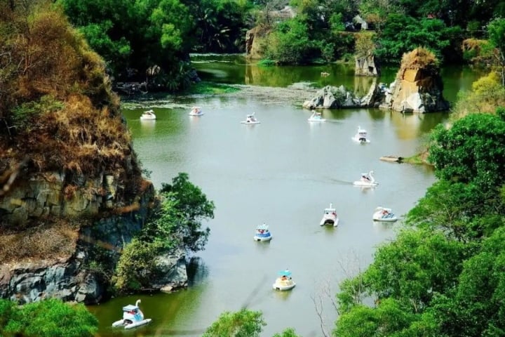 Những địa điểm du lịch ở Đồng Nai hút khách dịp nghỉ lễ 2/9 - Ảnh 2.
