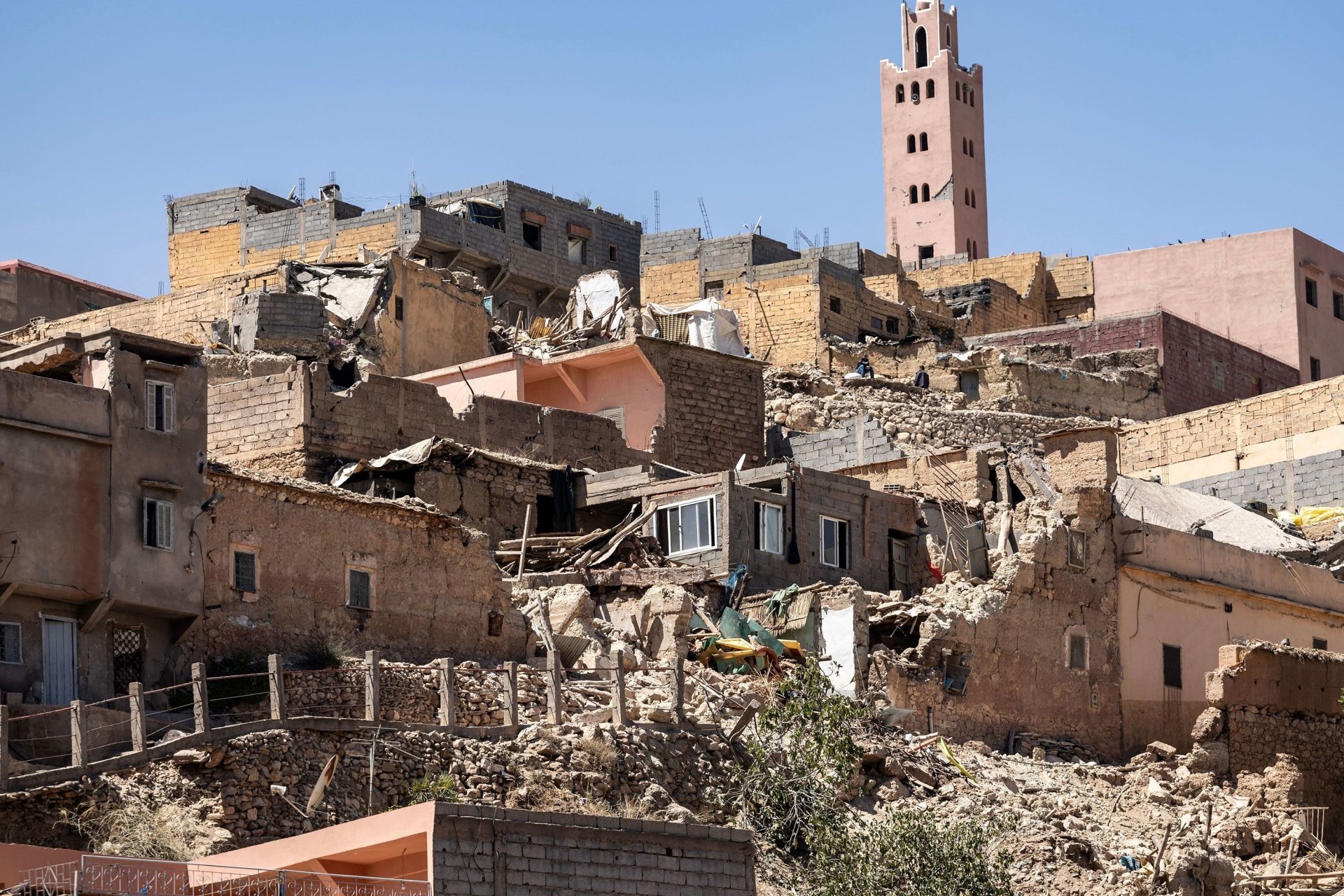 Morocco hứng chịu trận động đất mạnh nhất trong hơn 100 năm qua - Ảnh 2. Morocco hứng chịu trận động đất mạnh nhất trong hơn 100 năm qua - Ảnh 2.