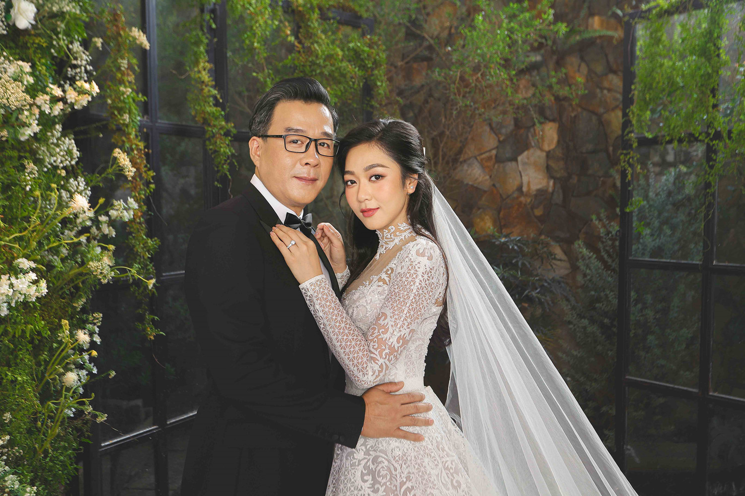 Hôn nhân ngắn ngủi của Hà Thanh Xuân và &quot;vua cá Koi&quot;: Từng nói bao câu ngôn tình, cưới xong đã xảy ra mâu thuẫn - Ảnh 4.