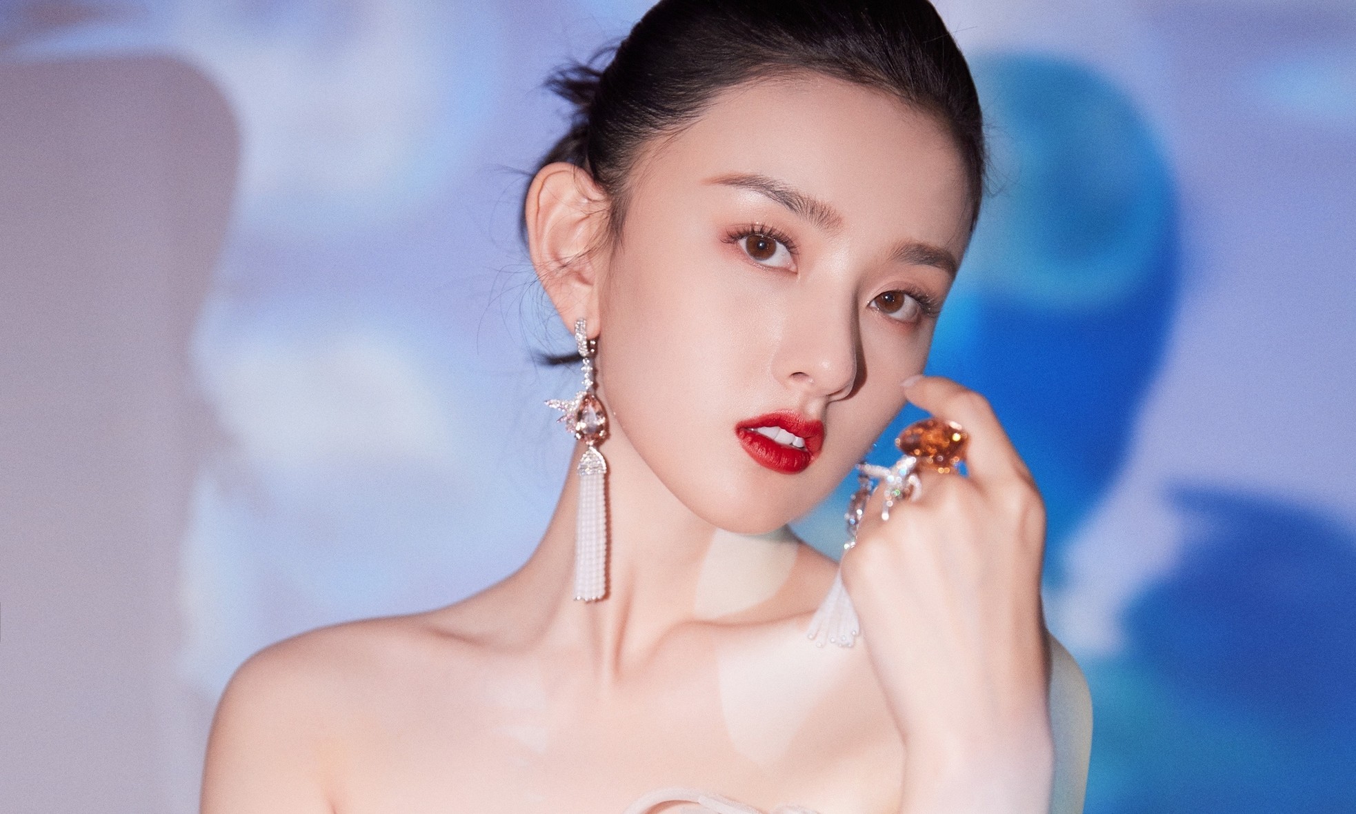 Chỉ 3 th&aacute;ng h&egrave;, d&agrave;n diễn vi&ecirc;n nữ 9X từ bị tẩy chay đến cấm s&oacute;ng - Ảnh 1.