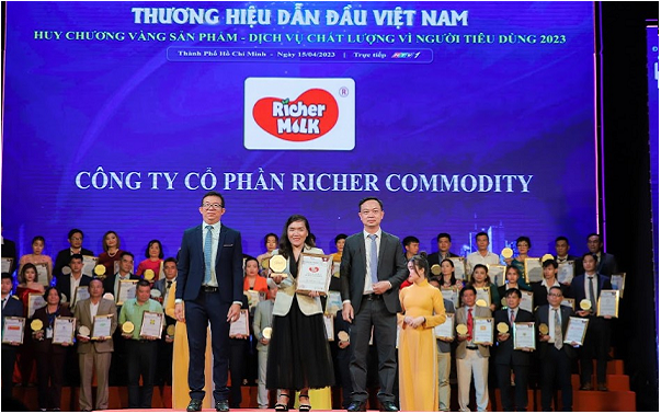 Sữa hạt điều Richer Milk được thị trường chào đón như thế nào sau 1 năm ra mắt? - Ảnh 1.