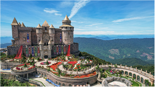 Sun World Ba Na Hills lần thứ 4 đạt giải Công viên chủ đề hàng đầu châu Á 2023 - Ảnh 2.