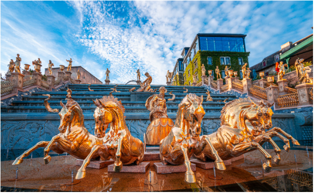 Sun World Ba Na Hills lần thứ 4 đạt giải Công viên chủ đề hàng đầu châu Á 2023 - Ảnh 4. Sun World Ba Na Hills lần thứ 4 đạt giải Công viên chủ đề hàng đầu châu Á 2023 - Ảnh 4.