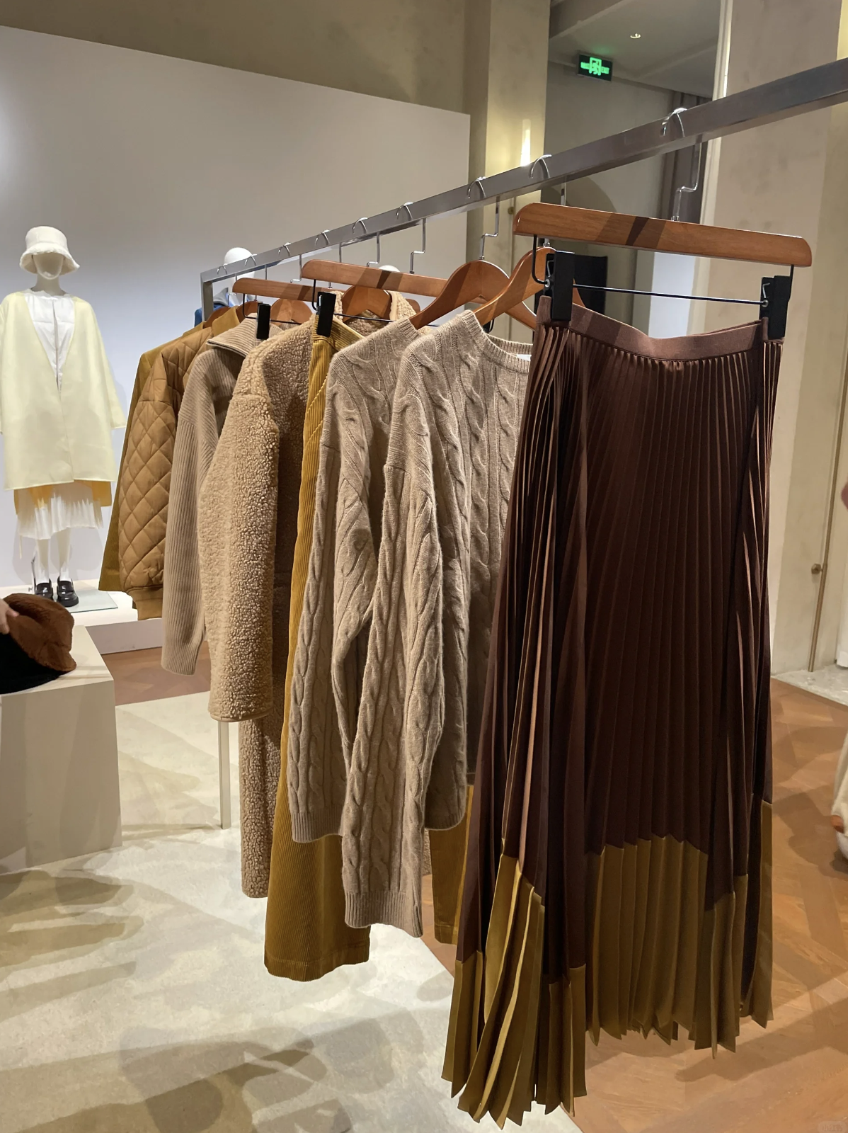 Váy Hoa Xanh Zara - khuyến mại giá rẻ mới nhất tháng 3【#1 Sale Off】