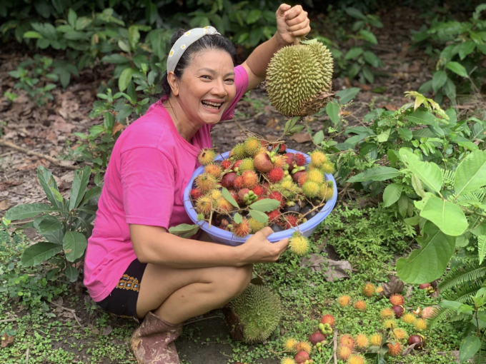 Hai mỹ nhân tên &quot;Trinh&quot; bỏ phố về quê, sống bình dị, vui thú điền viên sau những sóng gió cuộc đời - Ảnh 8.