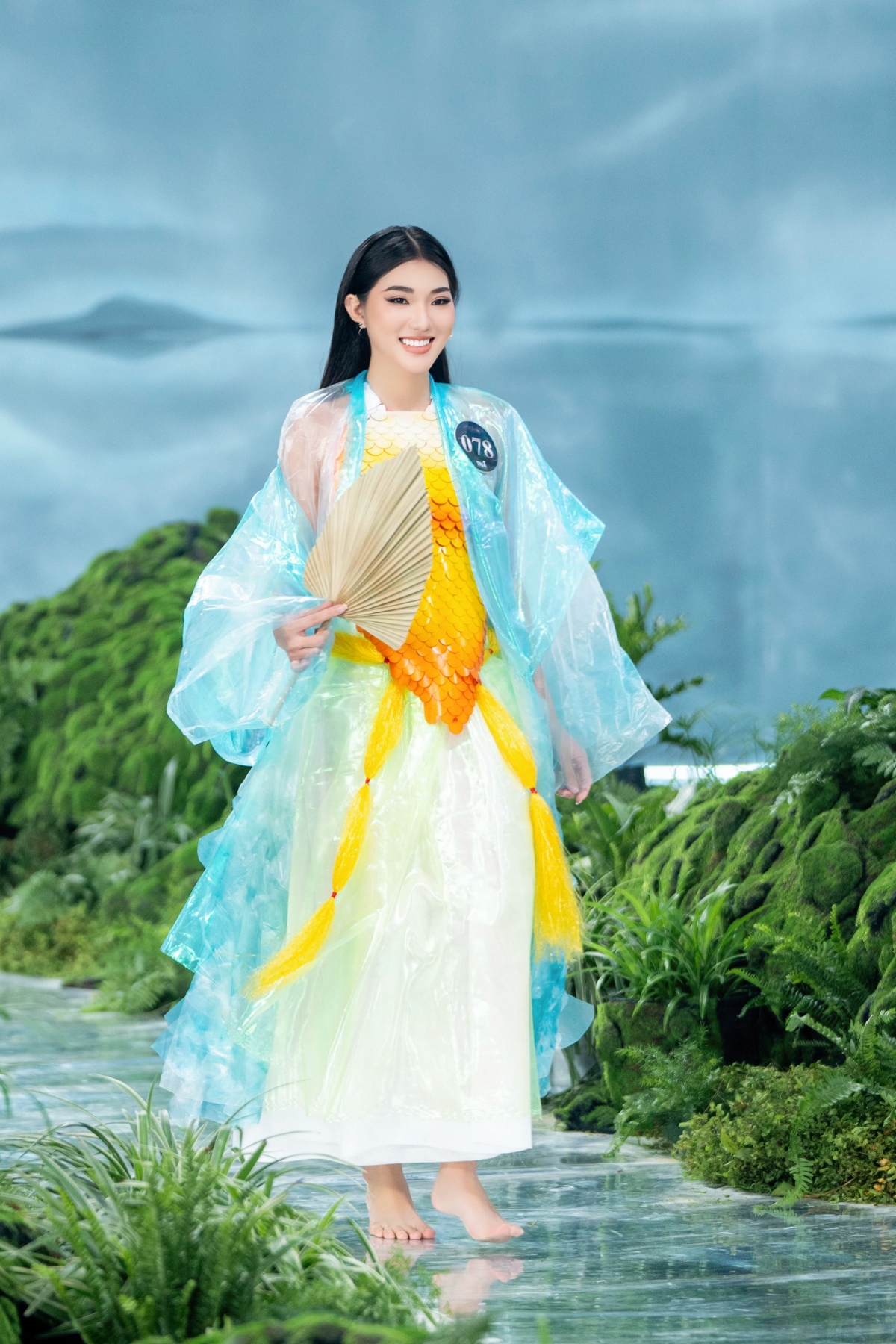 Trang phục tái chế độc đáo của thí sinh Miss Earth Việt Nam 2023 - Ảnh 12.