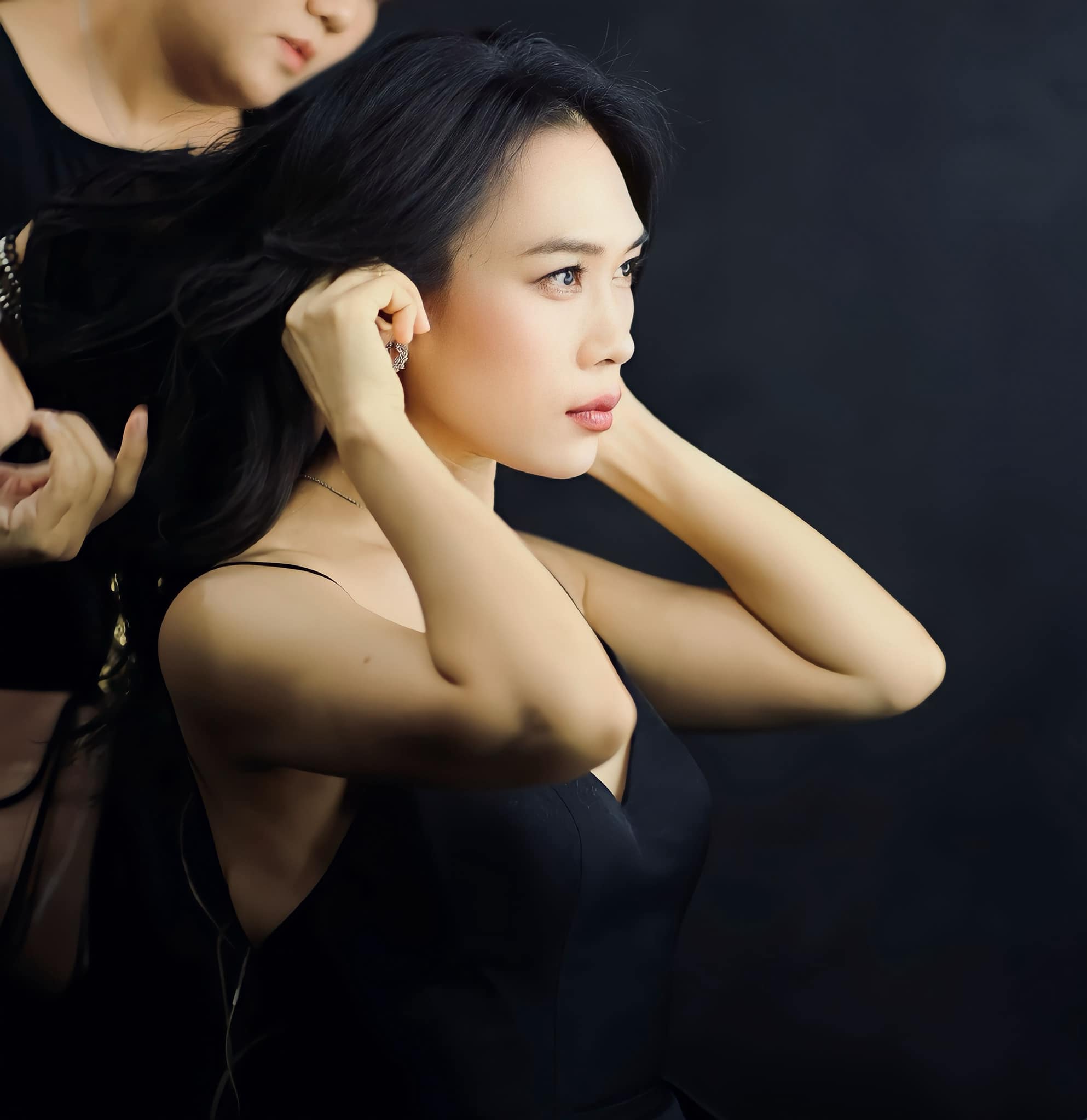 Mỹ Tâm đẹp lộng lẫy phía sau hậu trường Vietnam Idol - Ảnh 3.