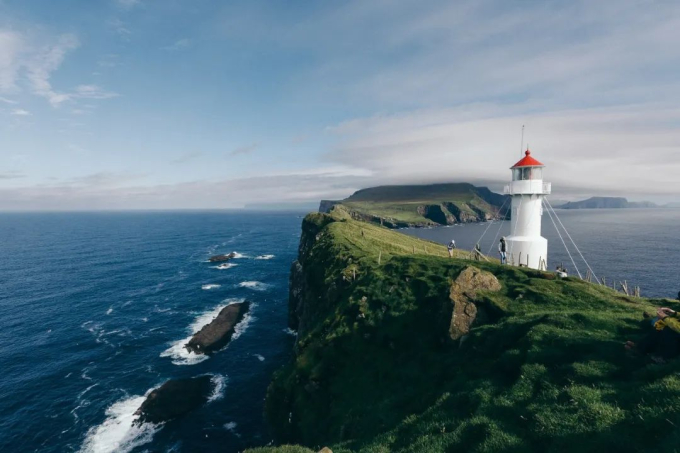 Faroe - quần đảo thiên đường của cừu và những ngôi nhà đầy sắc màu mọc trên cỏ xanh - Ảnh 6.